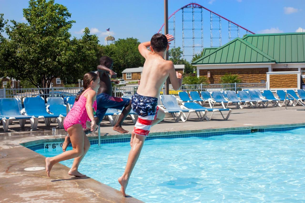 Worlds Of Fun Village كانزاس سيتي المظهر الخارجي الصورة